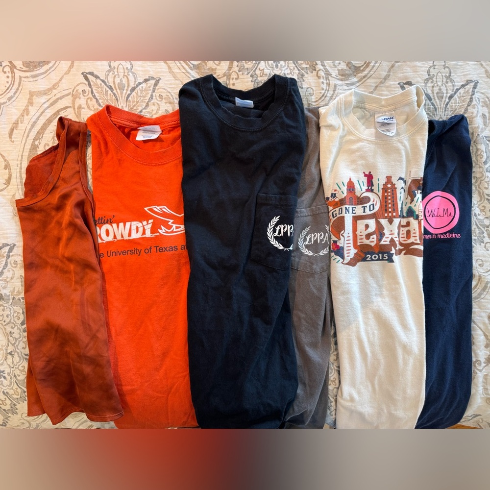 UNIVERSITY OF Texas Longhorns Various Tees